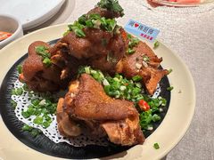椒盐猪手-佬太公海鸭·海鲜大排档(上海总店)