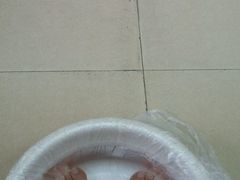 -郏芬芬扦脚服务部(新闸路店)