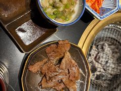 -山川小町·极番烧肉(新地假日广场店)