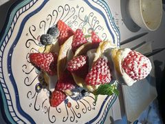 -春树下·树屋花房西餐厅(罍街AS1980店)