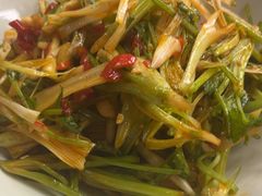 -新李记 · 口味菜馆(南郊公园店)