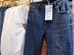 -URBAN REVIVO(济南世茂广场店)