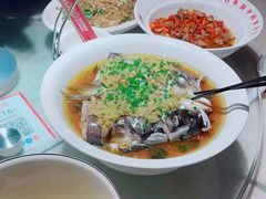 -味上湘菜馆(岳麓山店)