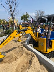 -季高兔窝窝亲子园(上海薰衣草公园店)