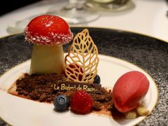 圣诞草莓蛋糕佐树莓冰霜-Le Bistrot de Racine