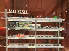 -MUJOSH木九十眼镜(月星环球港B1店)