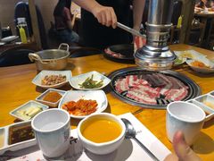 -唯成•韩国炭火烤肉 유성고기