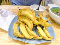 -老新隆牛肉锅贴(新街口店)