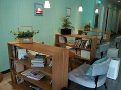 大堂-香颂咖啡(华德中心广场店)