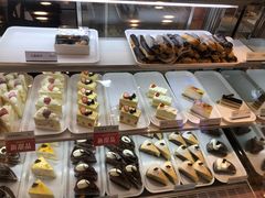 -樱花糕坊(凯德广场店)