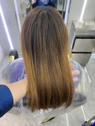 -COMO SALON 烫染可茉发型