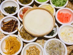 -包整·丝娃娃(一览甲秀楼风景店)