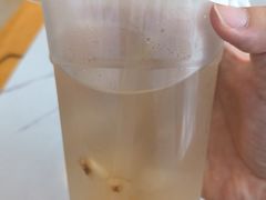茅根竹蔗马蹄水-细擁雲吞面(同创汇店)
