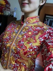-满庭芳婚纱礼服店