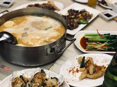 -肥仔文澳门猪骨煲(南京西路店)