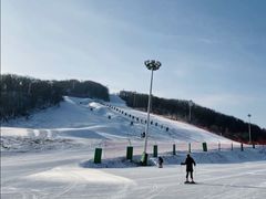 -长春莲花山滑雪场