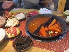 -赵美丽·重庆社区火锅·直营店(火车东站·中豪国际店)