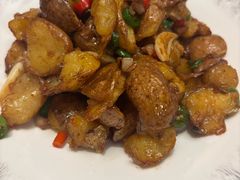 -泡桐树孙二娘私房菜