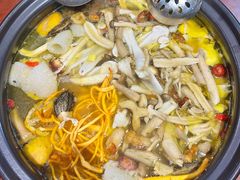 -菌之家·专业纯野生菌火锅·特色炒菌