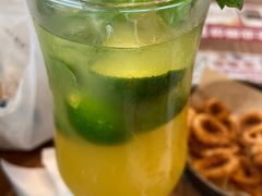 -必胜客(大悦城店)