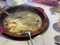 -牛得很·鲜牦牛肉烧烤·牛羊肉菌汤锅(康定店)