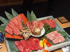 -炼火烤肉店
