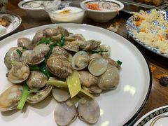 葱姜烧花蛤-清真·玛丽亚新疆菜主题餐厅(浙江中路店)