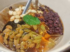 -味上湘菜馆(岳麓山店)