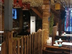 大堂-三个大叔东北烧烤·砂锅菜(西三旗店)