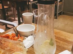 -龙巢盱眙龙虾·牛蛙·烧烤宵夜(八卦岭店)