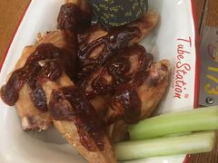 烧烤酱鸡翅-Tube station站点比萨(王府井百货店)