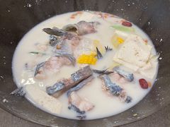 -鲜潭蒸汽石锅鱼(五道口购物中心店)