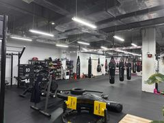 -FIGHTMAN格斗俱乐部(长宁临空店)