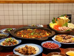 -受气牛肉·耙牛肉火锅(水晶郦城店)