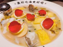 -江渔儿酸菜鱼·拔草餐厅(虎门君乐汇店)