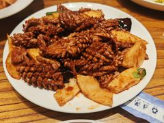 -泉畔人家·老济南经典鲁菜(大明湖店)