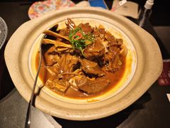 酱烧洪湖绿头鸭-知楚•精致湖北菜(武商MALL店)