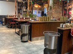 大堂-·缸桶屋·韩式牛肋条自助烤肉(西湖D11店)