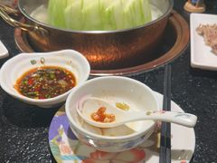 -得意咚瓜·顺德鱼生·冬瓜火锅(深圳首店)