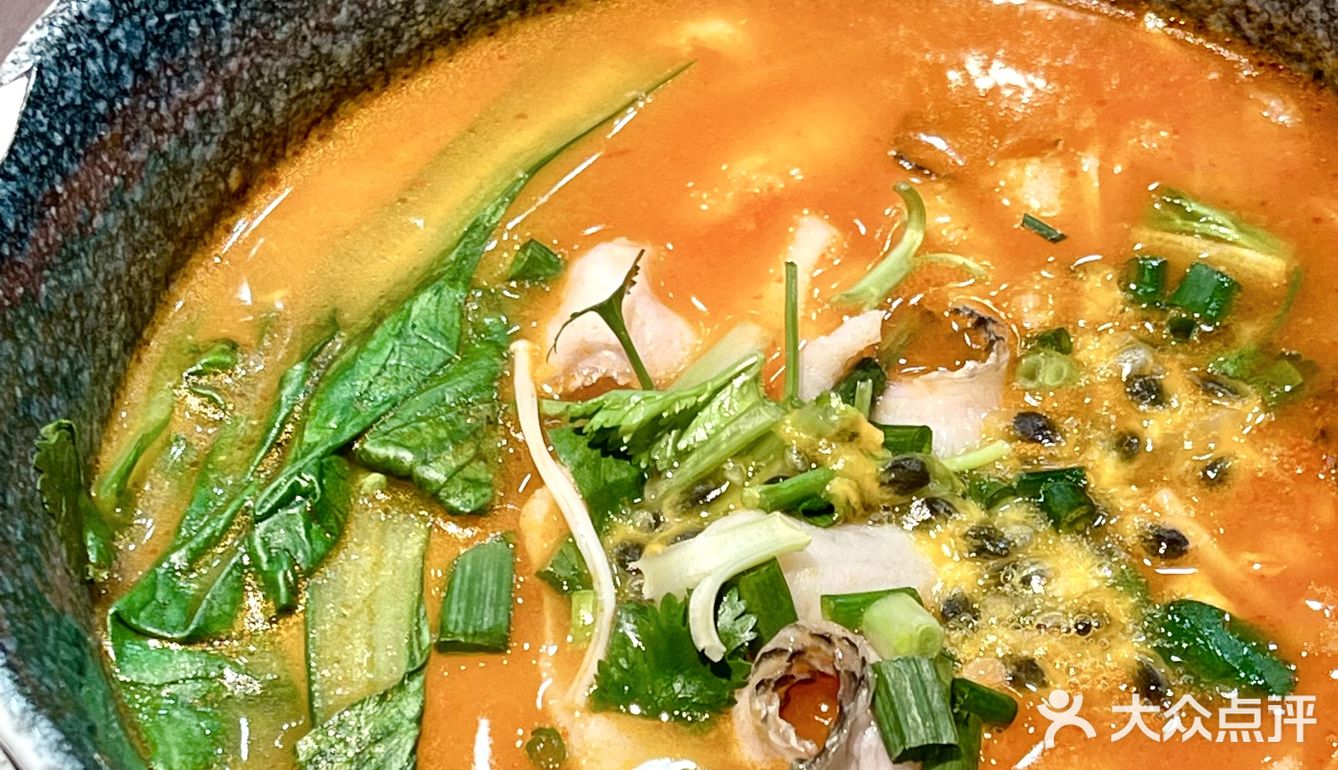 云南美味！鲜掉眉毛掉下来的酸爽黑鱼片