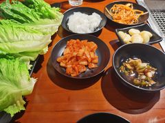 -肉甲韩国木炭烤肉(新壹街1店)