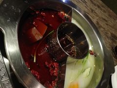 鸳鸯锅底-佬土鹅肠火锅(中建大观店)