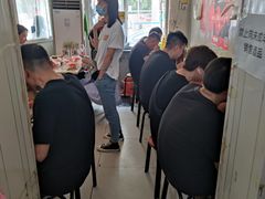 -咱家王新国把子肉(县东巷店)