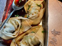 -蜜桃餐厅·伴山(湖滨商业街店)