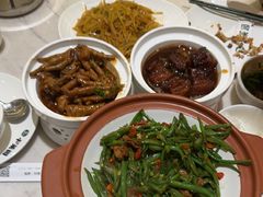 -小菜园新徽菜(无锡金悦广场店)