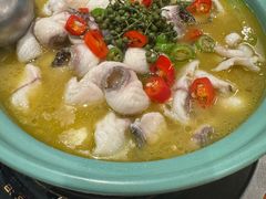 -重庆鸡公煲·青锅花椒鱼(牡丹江路店)