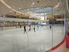 -陈露国际冰上中心(天津嘉里汇店)