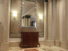 -广州富力丽思卡尔顿酒店