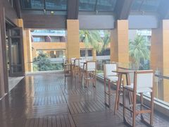 -三亚湾海居雅高铂尔曼度假酒店
