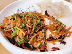 -关东小磨东北菜(上海长风大悦城店)